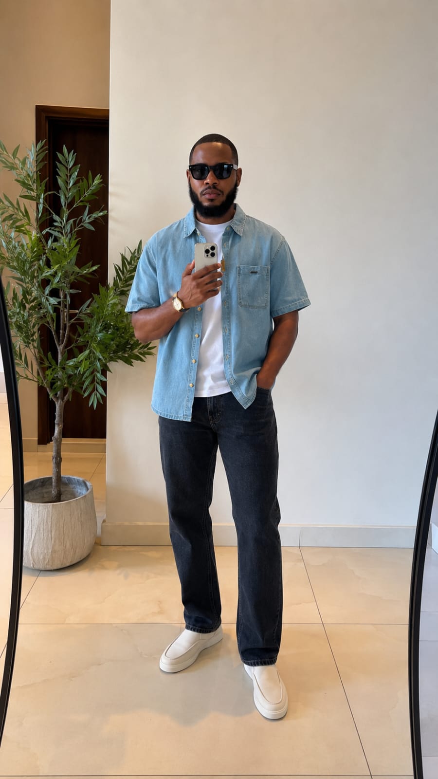 Men’s Denim Short-Sleeve Shirt