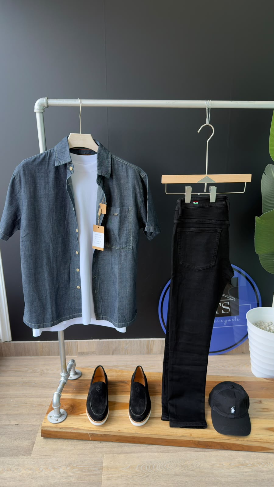 Men's Washed Jeans