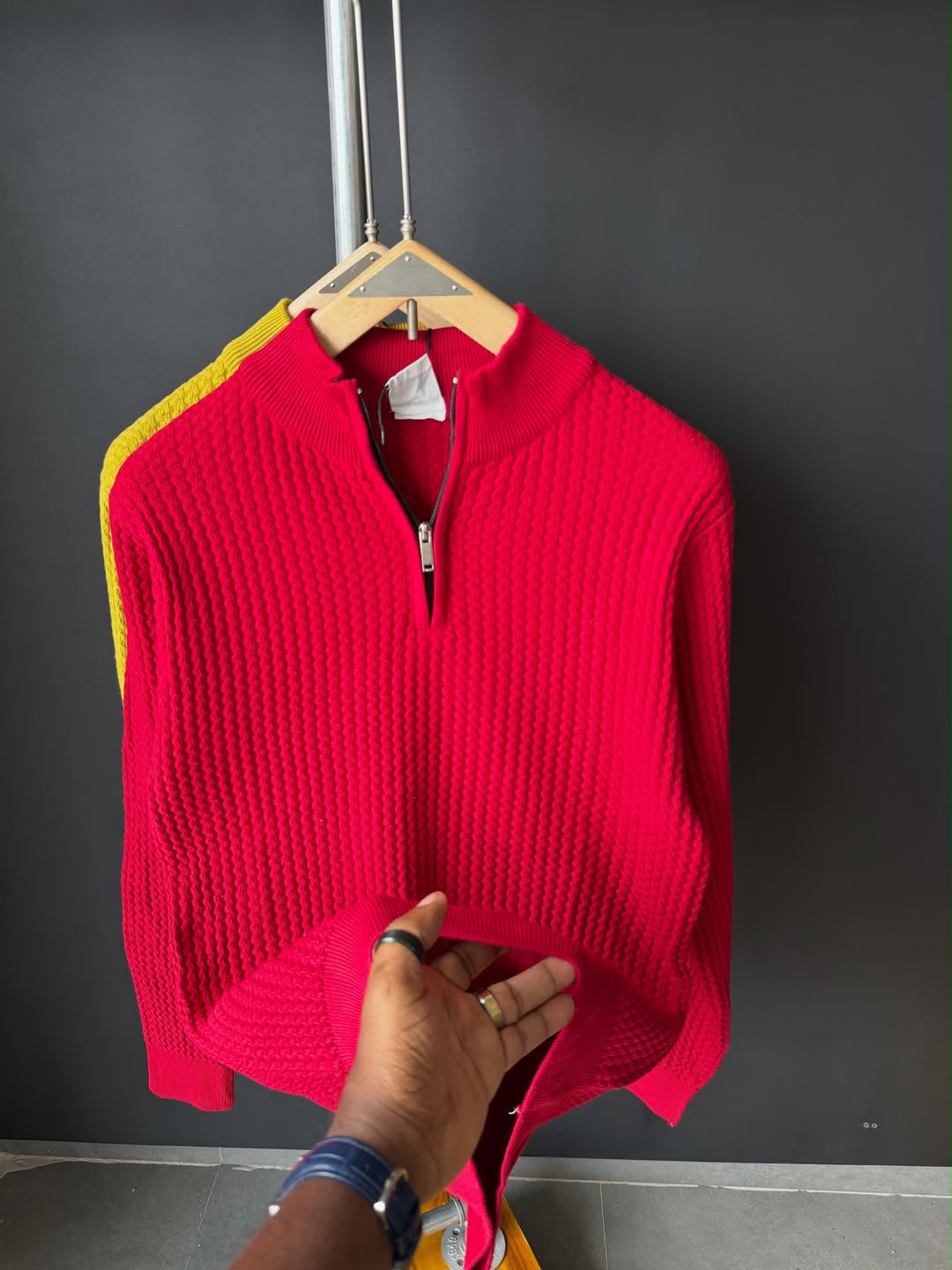Men’s Long-Sleeve Knitted Shirt