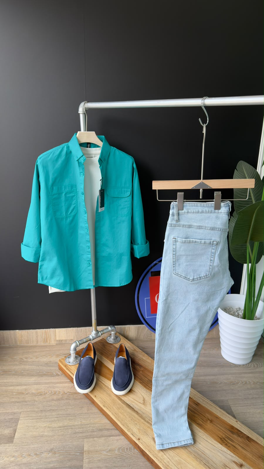 Turquoise long-sleeve button-up shirt